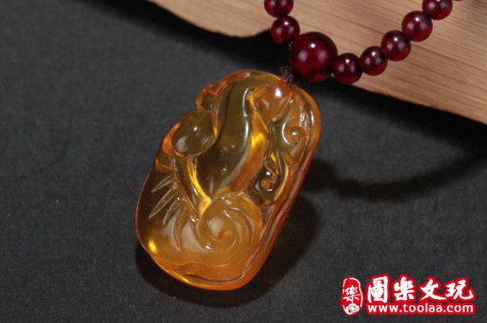 黄蜜和蜜蜡的区别
