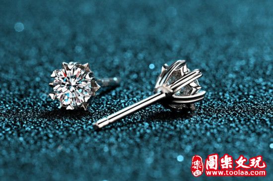 莫桑钻是属于什么钻石