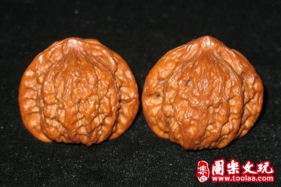 官帽核桃怎么盘红