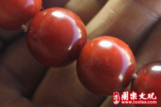南红手串戴哪只手